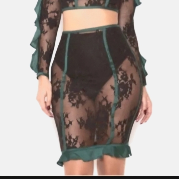 House of CB Dresses & Skirts - House of CB London Sheer Black Lace Skirt Size Small Evergreen Ruffle Trim